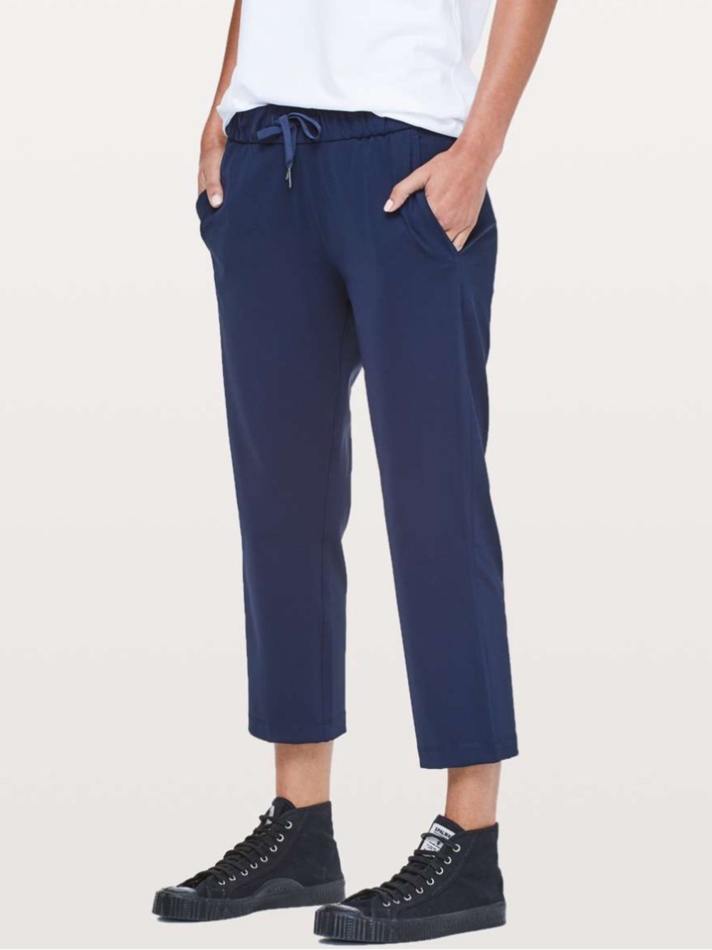 Lululemon On The Fly Crop 23" True Navy (Second Release) Pants Blue Women Size 2